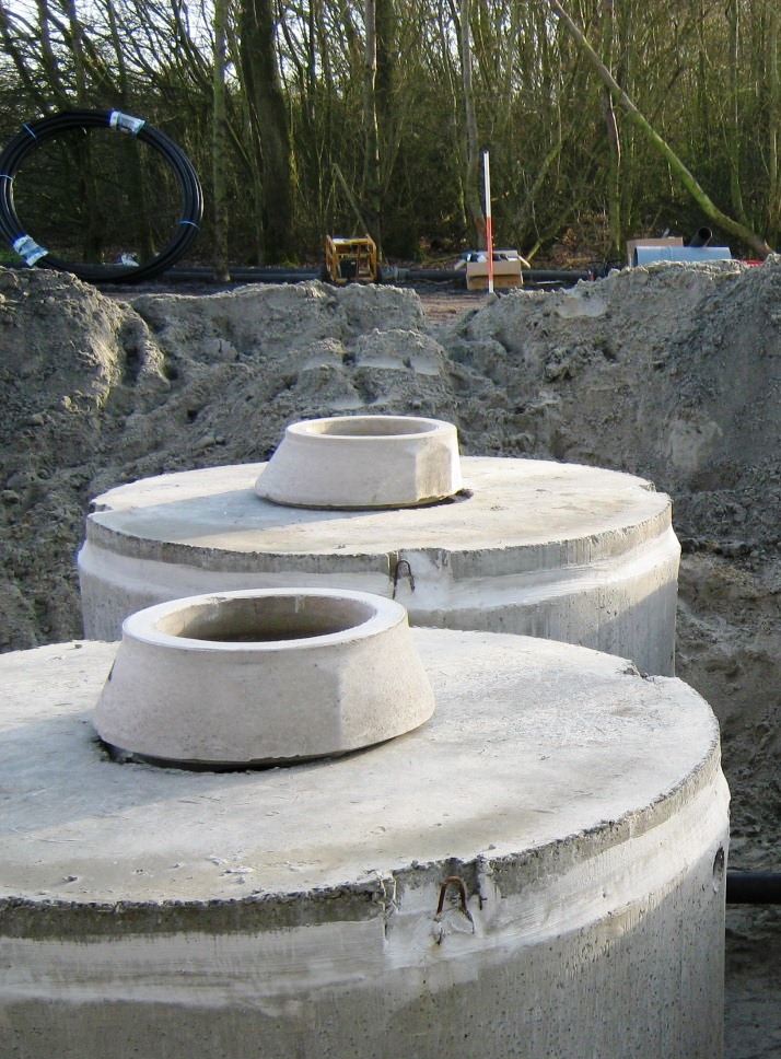 Concrete Silage Juice Collection Well - photos 3
